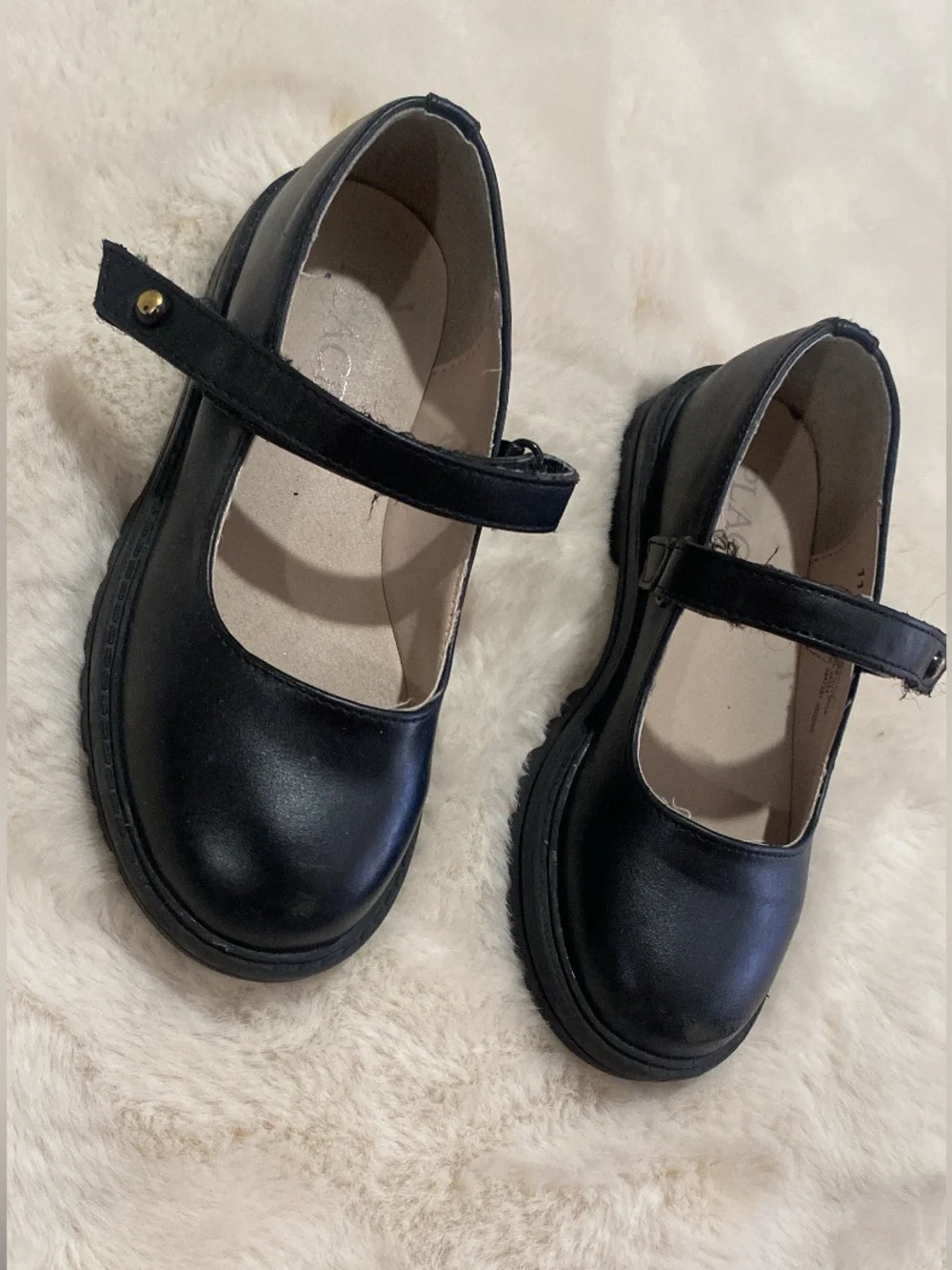The Children's Place Black Mary Jane Strap Shoes for Kids